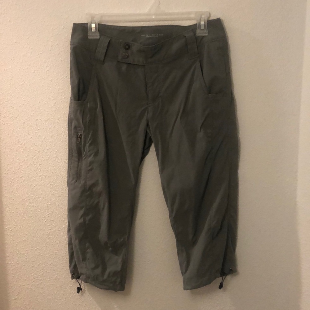 Columbia Omni-shade sun protection capris